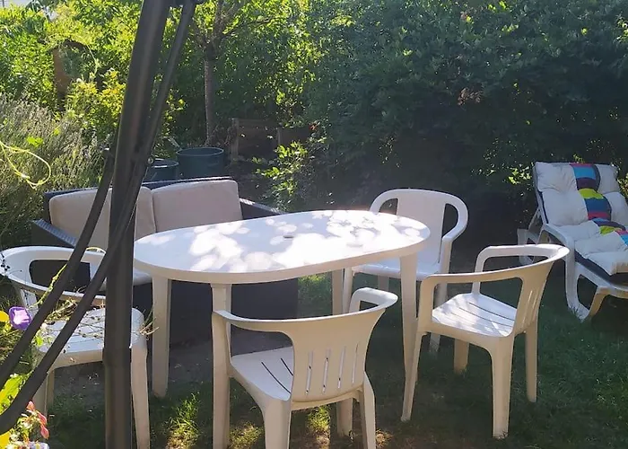 Les Lilas La Genevraye